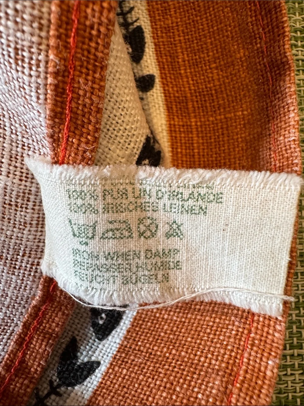 “Cat in Waiting” Irish Linen Tea Towel - Orange Border. 18” x 27”. VGUC